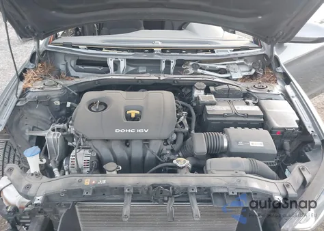 2018 Hyundai Elantra Value Edition из США, поврежденный, VIN 5NPD84LF8JH268753